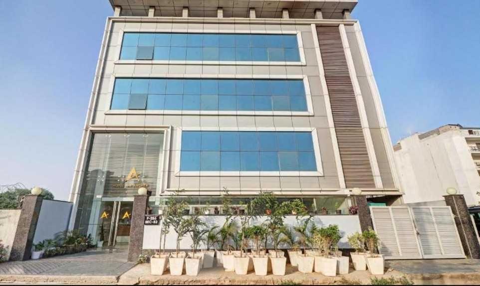 Townhouse The Amv Hotel Γκουργκάον Εξωτερικό φωτογραφία